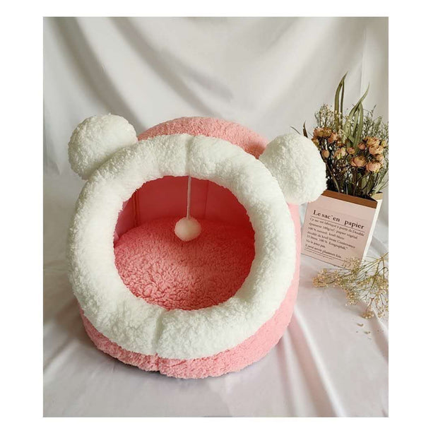 Cozy Winter Closed Cat Litter Kennel with Mat