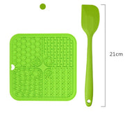 Silicone Pet Lick Pad with Suction Cups & Scraper – Slow Feeder Mat for Dogs & Cats